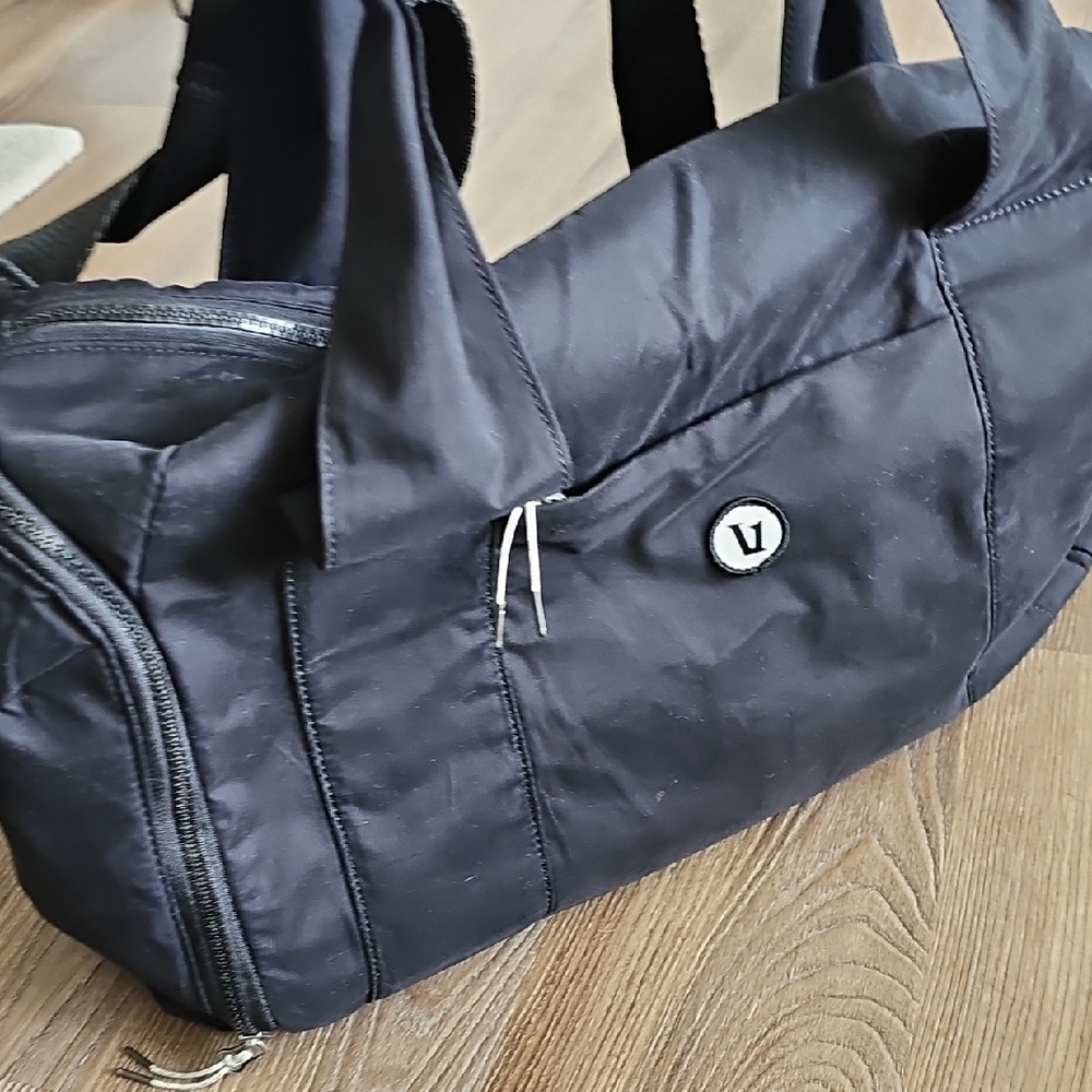 Vuori Black Duffel Bag